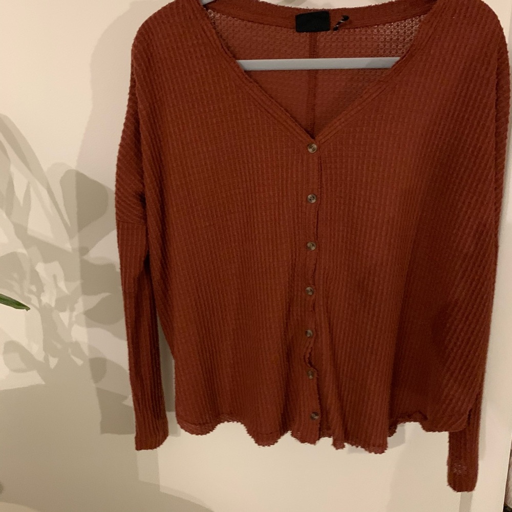 Waffle knit shirt